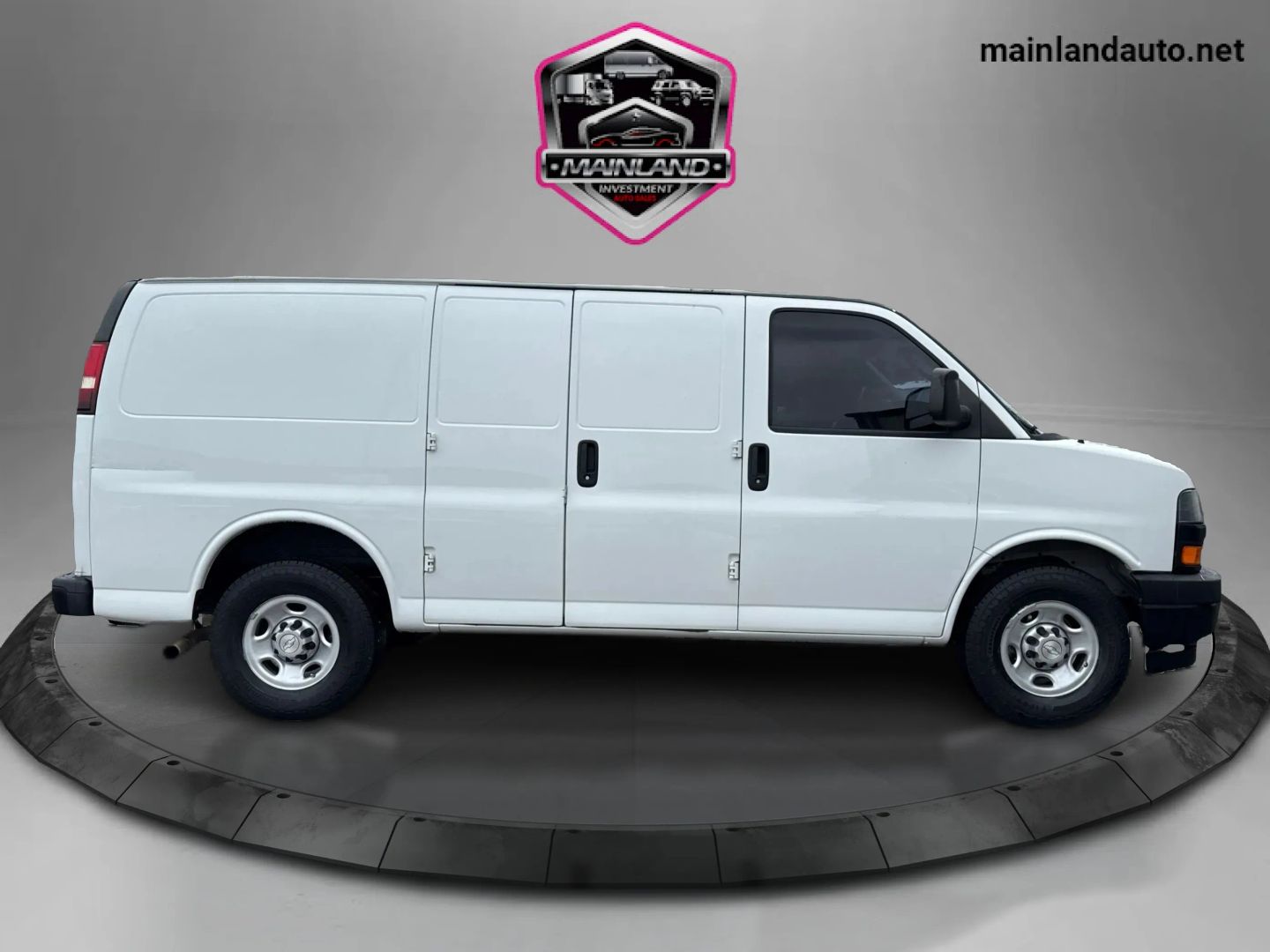 chevrolet express cargo 2018 1GCWGAFG3J1164631 image chevrolet express cargo 2018 1GCWGAFG3J1164631 image